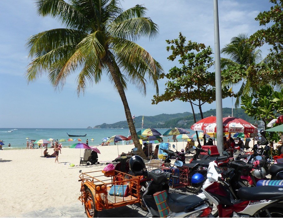 Патонг (Patong beach) Патонг (Patong beach)