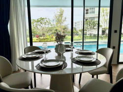 The Sunshine Beach Family Suite with Pool The Sunshine Beach Family Suite with Pool