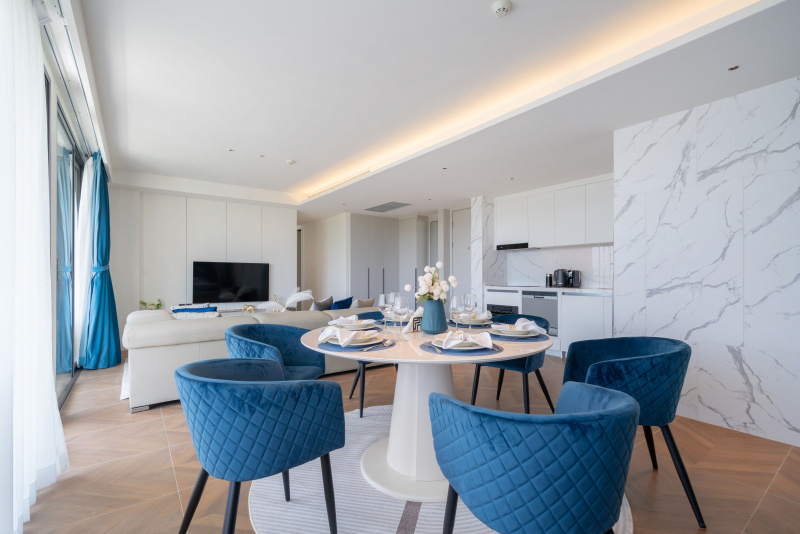 Sunshine Beach Luxury 3-bedrooms with a great view