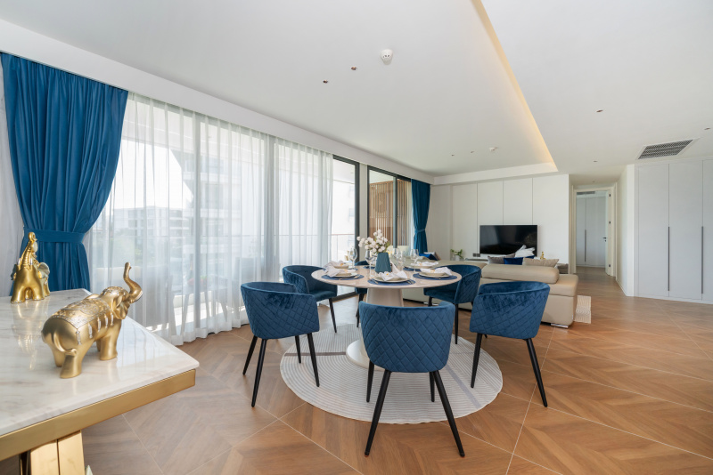 Sunshine Beach Luxury 3-bedrooms with a great view
