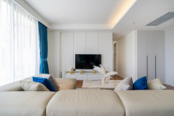 Sunshine Beach Luxury 3-bedrooms with a great view